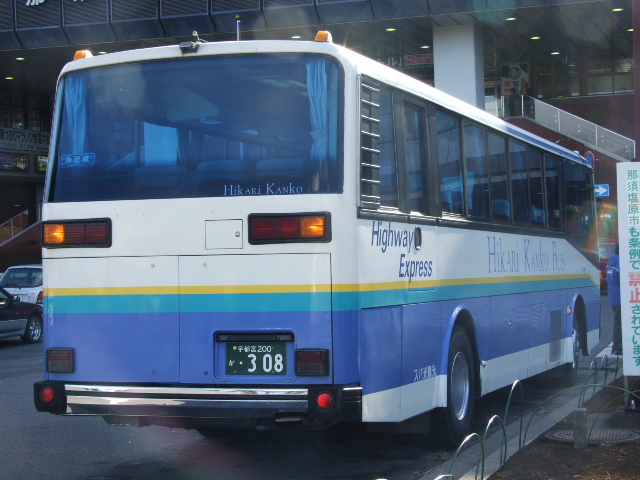 2002�N�V���ɂ͑O���L�҂Ǝv����J���[